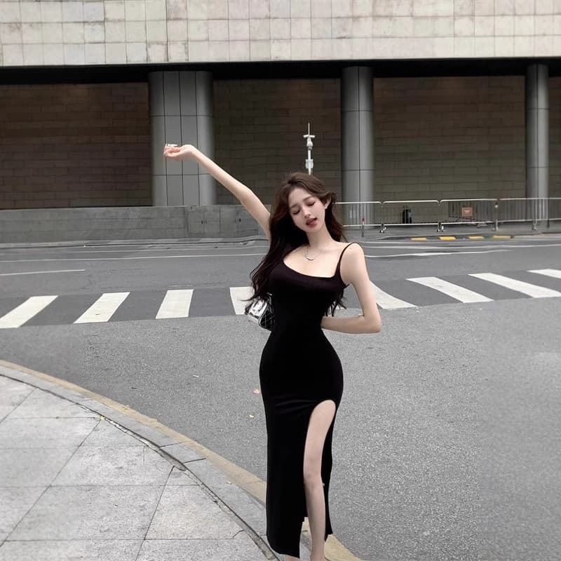キャミワンピース 背中レース美シルエットキャミワンピース